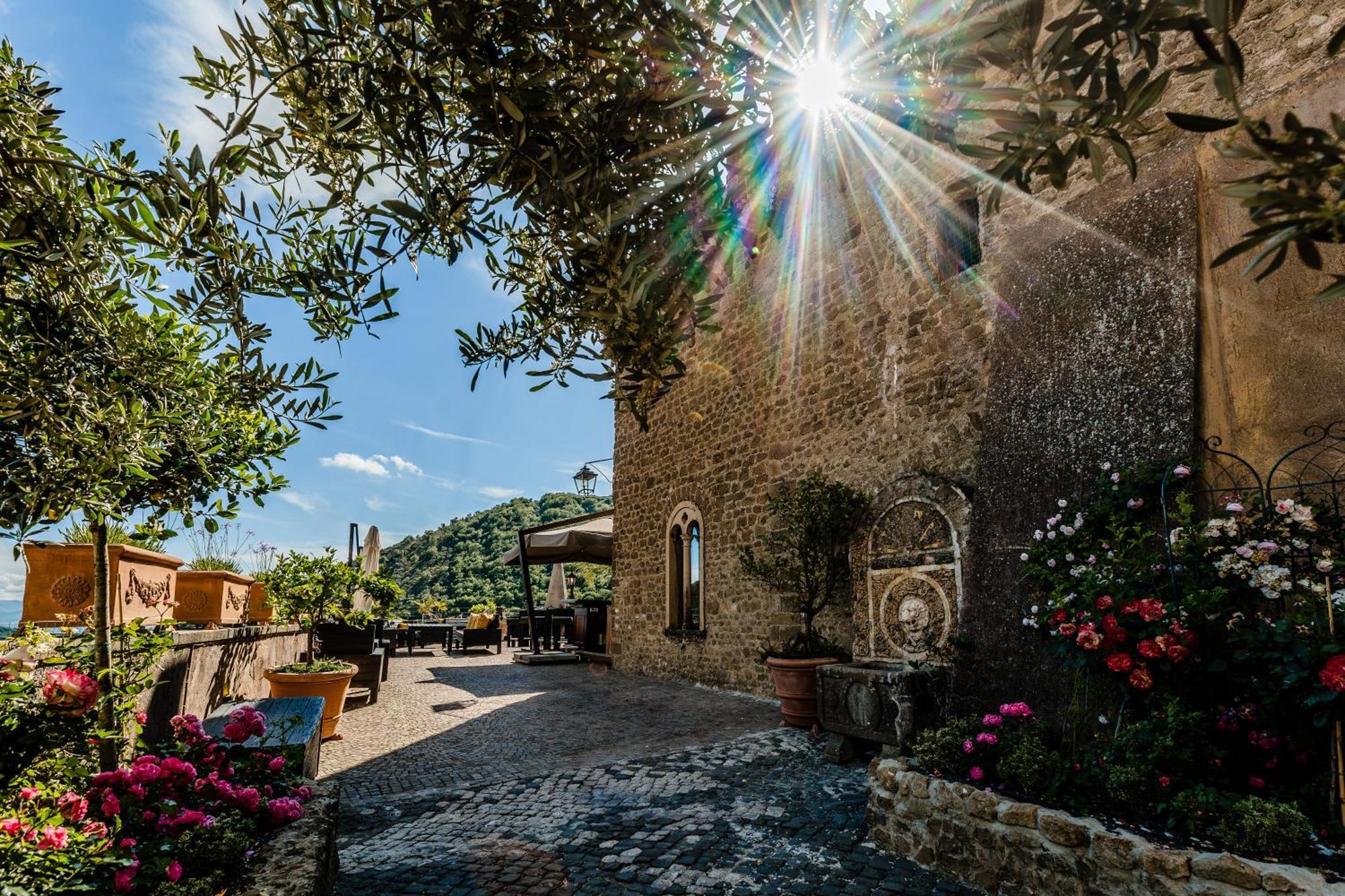 Castello Brancaccio San Gregorio da Sassola Exterior foto